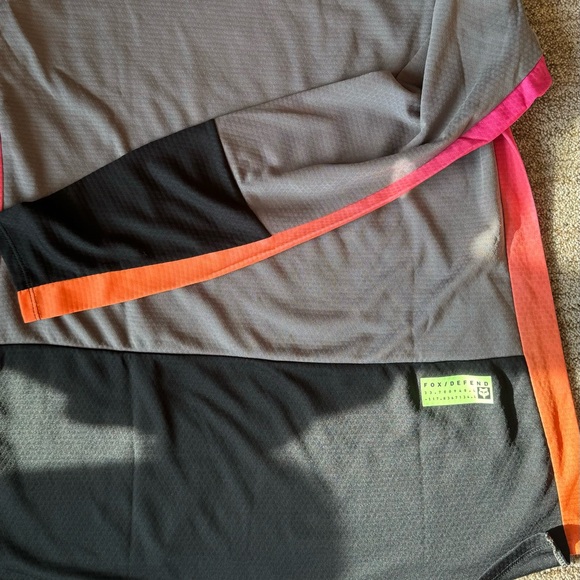 NWT Fox Racing Defend Race LS Jersey - Picture 3 of 3